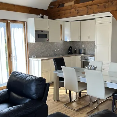 4p Avec Jardin Privatif, Proche Et Commerces A Merville-franceville - Fr-1-487-333 木屋 *