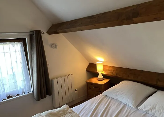 4p Avec Jardin Privatif, Proche Et Commerces A Merville-franceville - Fr-1-487-333 *