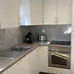 4p Avec Jardin Privatif, Proche Et Commerces à Merville-franceville - Fr-1-487-333 Chalet *