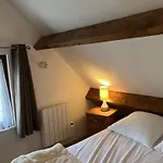 4p Avec Jardin Privatif, Proche Et Commerces à Merville-franceville - Fr-1-487-333 *