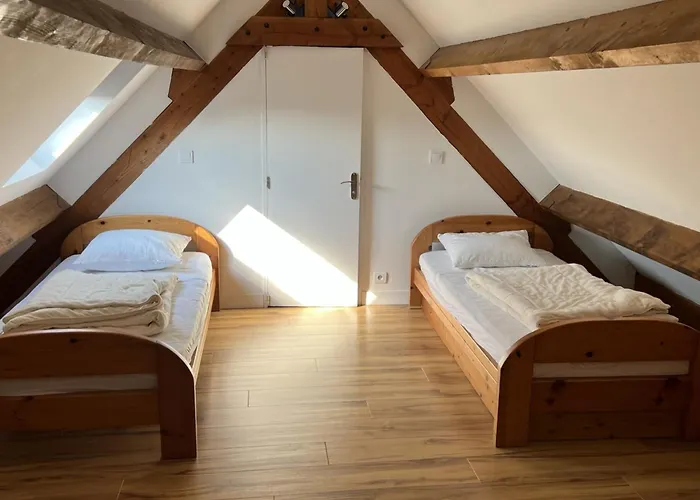 4p Avec Jardin Privatif, Proche Et Commerces à Merville-franceville - Fr-1-487-333 Chalet Merville-Franceville-Plage